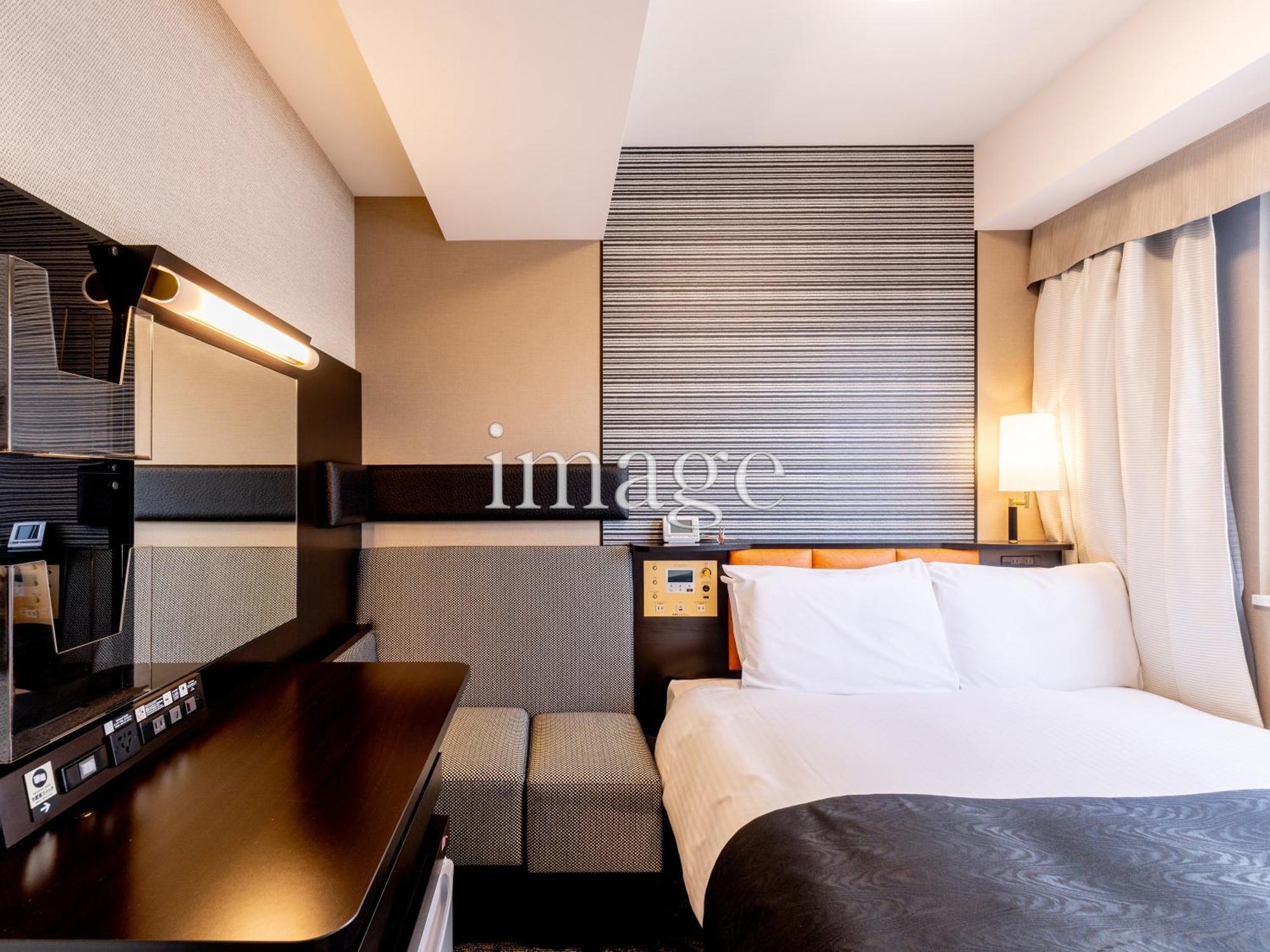 Apa Hotel Niigata Tsubamesanjo Ekimae Екстериор снимка